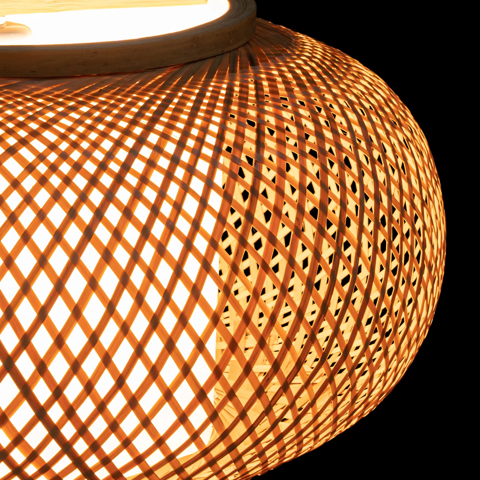 Moc Handwoven Bamboo Pendant Lamp - Soft Natural Light for Calm Interiors